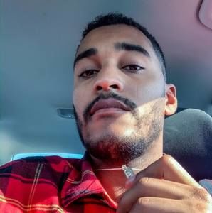 Meet your Posher, Akil